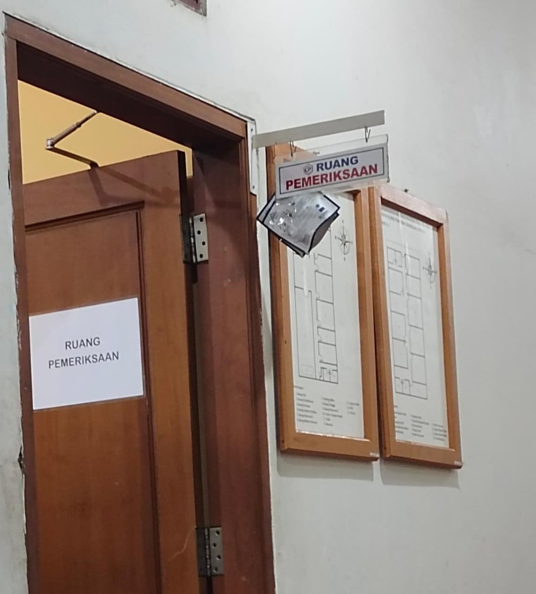 akubisaaaaa_'s tweet photo. hampir tengah malem nyari klinik 24jam periksa umum dikasih obat yg bener bener Alhamdulillah mendingan https://t.co/9OVVmMQlCX