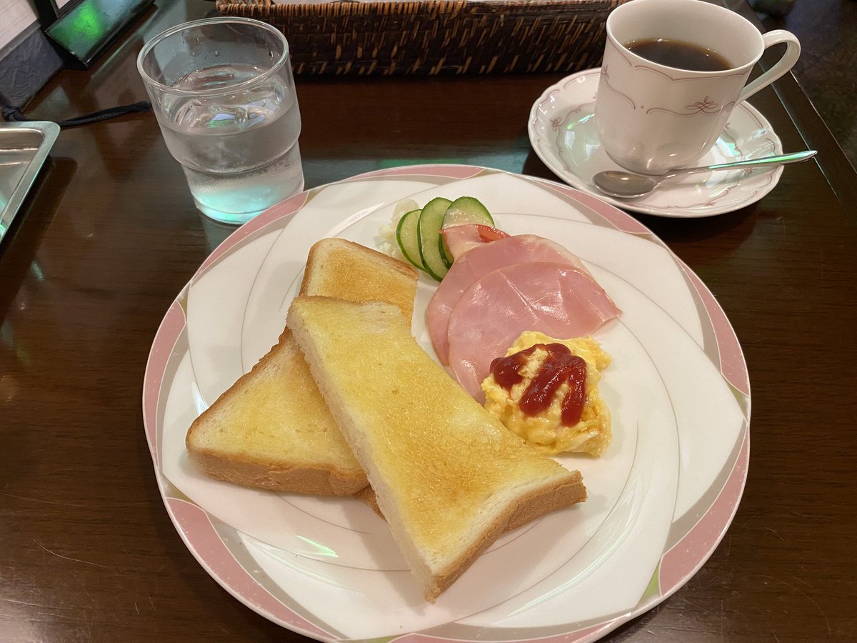 KDHL's tweet photo. 駅前喫茶モーニングシリーズ（800円） https://t.co/2YgiCbjxz4
