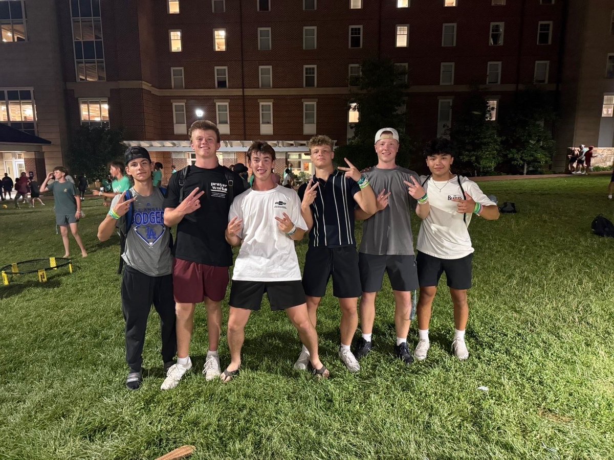 RylanKiersch's tweet photo. Had a great time at the FCA Competitors Camp at Liberty University this past week! Was blessed to grow not only physically in football, but also spiritually in my relationship with God. Praise the Lord! @CRU7v7 https://t.co/ZMmCwcr8Pt