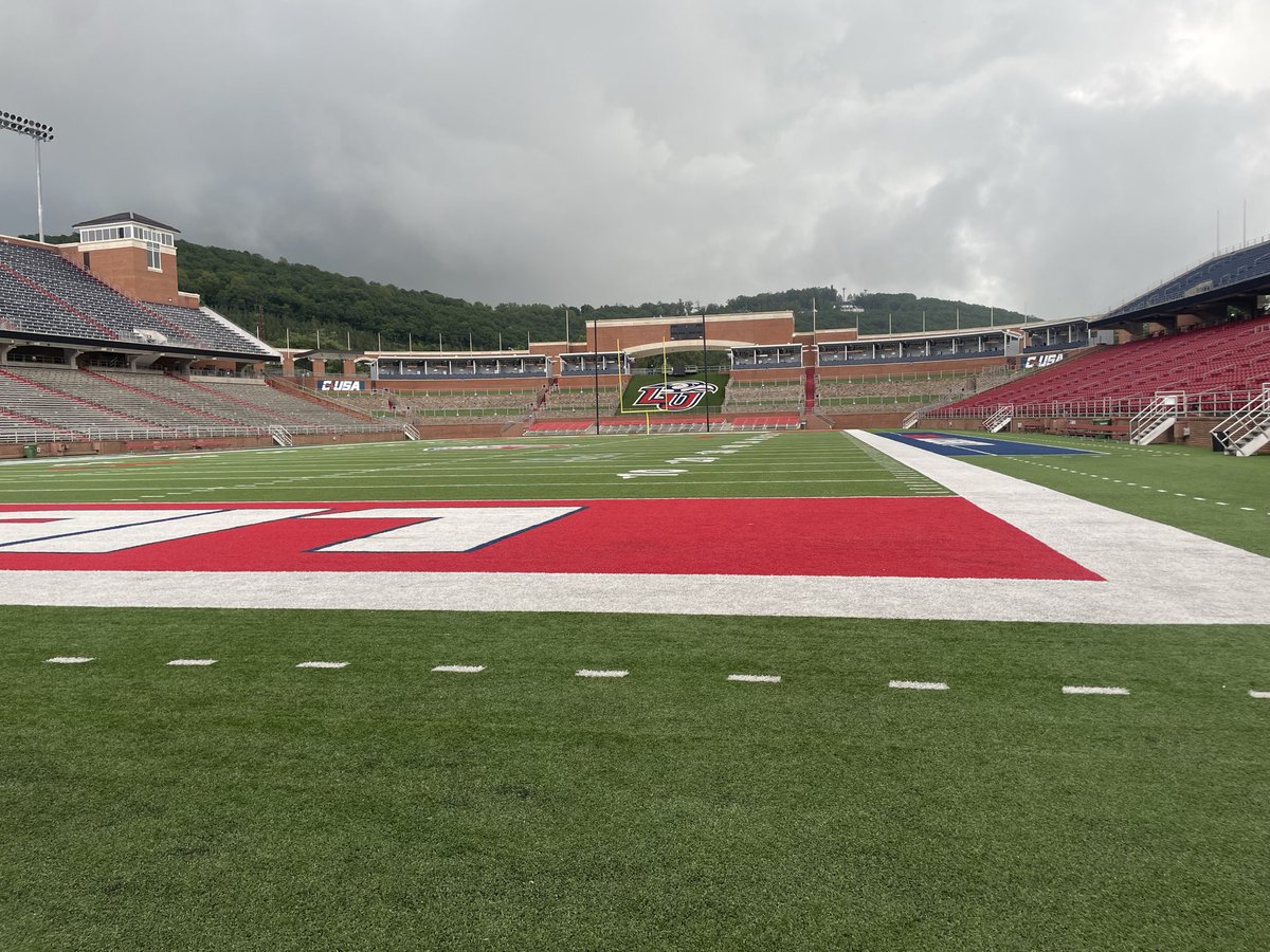 RylanKiersch's tweet photo. Had a great time at the FCA Competitors Camp at Liberty University this past week! Was blessed to grow not only physically in football, but also spiritually in my relationship with God. Praise the Lord! @CRU7v7 https://t.co/ZMmCwcr8Pt