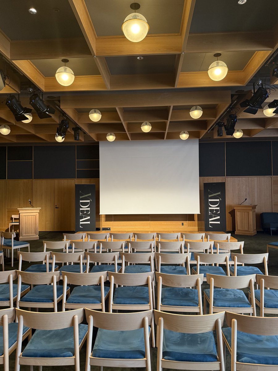 XDEAL4S's tweet photo. メインホール
XDEAL
本日10時〜
ACE HOTEL KYOTO
#IVS2026 #XDEAL https://t.co/mjaG0p0jpg