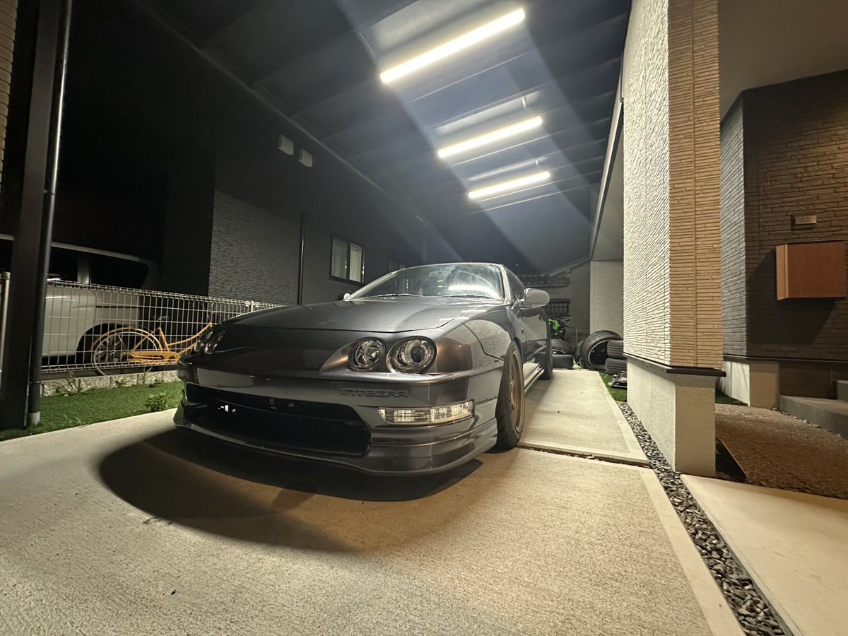 MOxmo19's tweet photo. コアサポ修理
オールペン
顔面後期化
ほぼ調整アーム
ほぼスムージング
MT化 
おかえりインテグラ
そしておつかれ俺。
楽しんで乗ってくれ嫁。 https://t.co/2HnUbATfU1