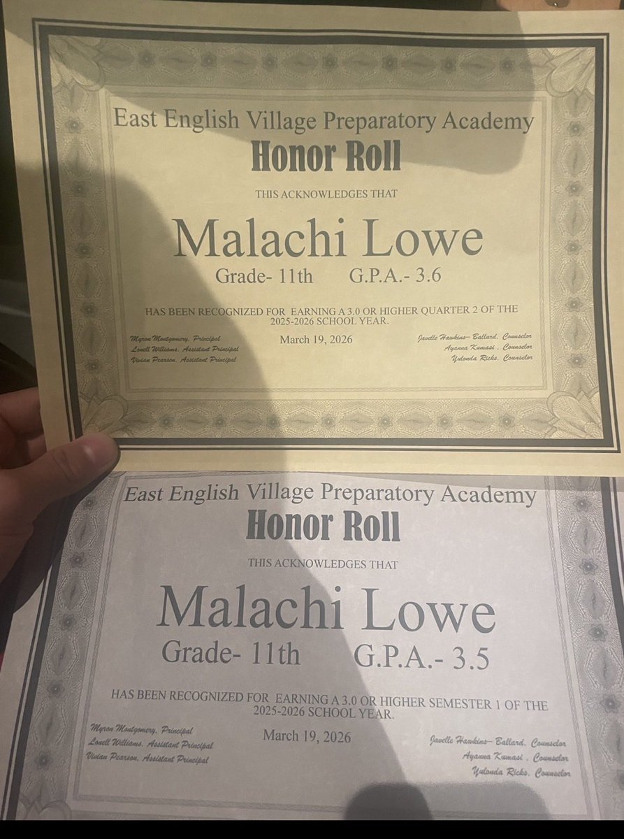 RashawnKirk's tweet photo. Coaches get at him Malachi Lowe 3.8 gpa 6’0 175  great ball skills high iq  great open field tackler @Chiiskii22 https://t.co/CLv9hqKXPo