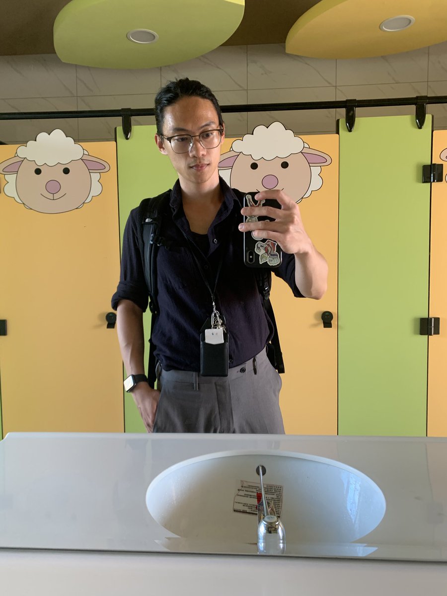 01__CYY__01's tweet photo. 人的一生有多長 永恆的時間有多久？
這一生是否會有人願意將自己視為永恆的寶貝？ https://t.co/ym7ZIb5AiA