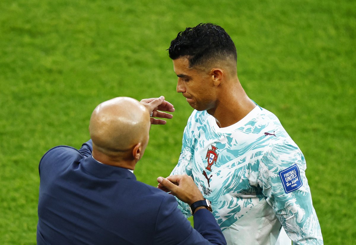 demarkesports's tweet photo. Roberto Martinez &amp; Cristiano Ronaldo https://t.co/df5Pp0OYTL