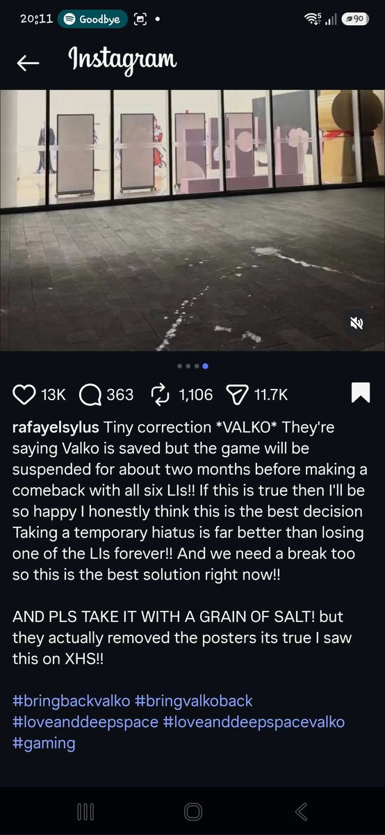 scqra61179's tweet photo. ATTENTION LOVE AND DEEPSPACE PLAYERS❗️

I found a post of information about that the game will NOT be updated for the next 2 months and the company will stay silent until everything and everyone who plays the game has calmed down. When that happens they WILL return with all 6LI https://t.co/aKcA7BMMUA