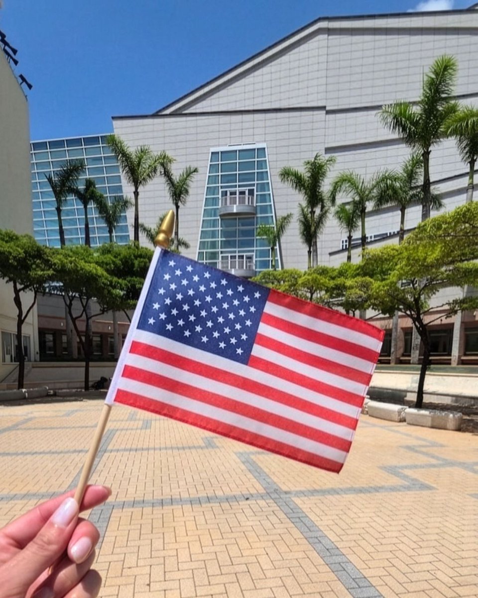 ArshtCenter's tweet photo. Happy 250th, America! Here’s to a safe and joyful Fourth of July weekend. 🇺🇸 https://t.co/x05XU1D9vi