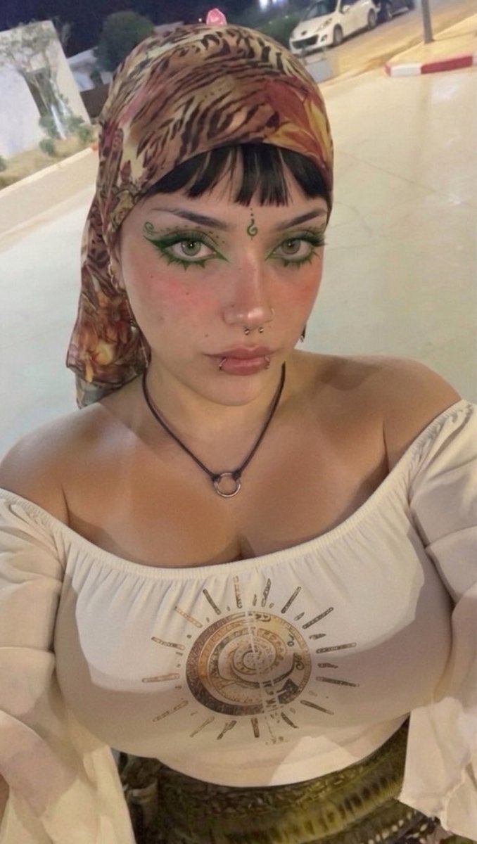 paninibne's tweet photo. Blessed with Algerian genes 💚❤️🇩🇿 https://t.co/VBlCW6ZwdC