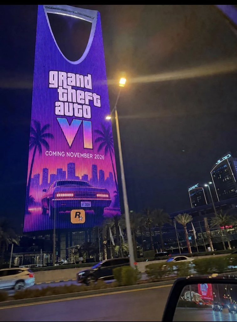 eyebllech's tweet photo. قراند ٦ نور الرياض 😁
#GTA6 https://t.co/5MbSjswzzC