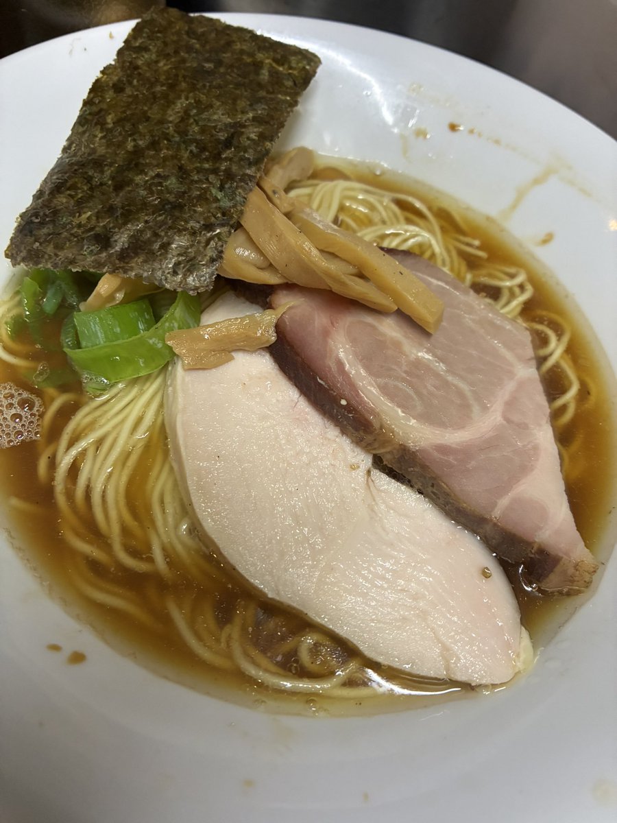 mezakinramen's tweet photo. 7/3 11:30-14:30 18:00-21:00

限定▶︎中華そば2種 バーガー

中華そば2種がおすすめ

とりあえず最初だからちゃんとポストします
毎日営業してるし営業時間はプロフィールにも店にも書いてあるので変更がない限り営業時間ポストしなくていいかなと思ってます

よろしゅう

#破壊的イノベーション https://t.co/LYF5igEG70