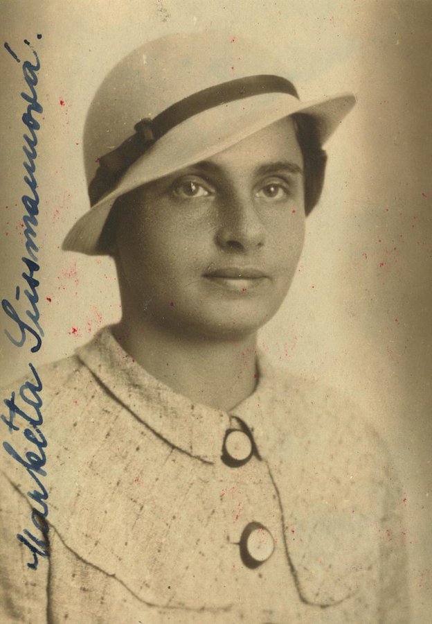 AuschwitzMuseum's tweet photo. 3 July 1900 | A Czech Jewish woman, Markéta Süssmannová, was born in Prague.

She was deported to #Auschwitz from #Theresienstadt Ghetto on 1 October 1944. She did not survive. https://t.co/ET8A2MCA1L