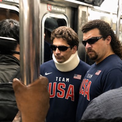 bigsgdubb's tweet photo. Had a Buddy join me on the subway flic, also #GoUSA #NewProfilePic https://t.co/vANCpi0eJ5