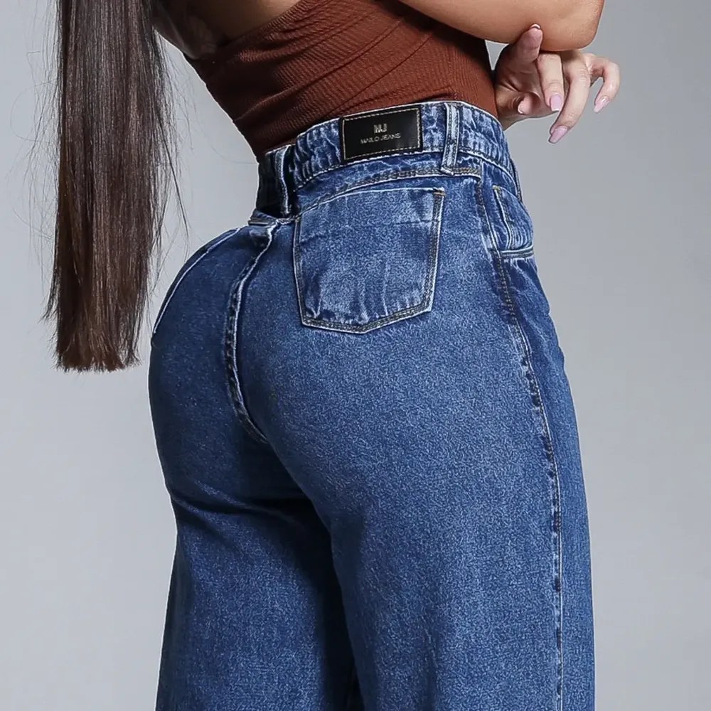 reviewProdutosO's tweet photo. ✨ Avaliada em 4,5 por 81 mulheres, essa calça é um verdadeiro achado! Calça Jeans Feminina Wide Leg Marmorizada 100% Algodão
R$ 64,31
Acha que vale? Comenta aqui 👇 (link no 1º comentário)

#CalcaJeansFeminina #ModaSustentavel https://t.co/mg07G2IZqc