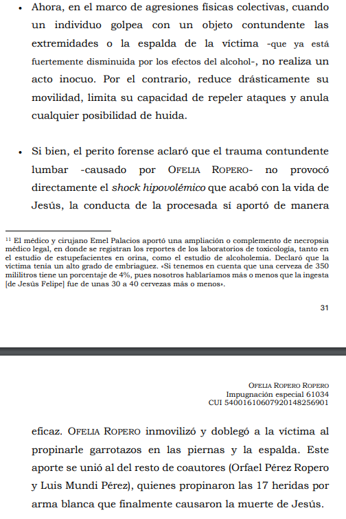 loviedoH's tweet photo. Corte S. Rad. 61034/26. Homicidio.

El aporte de la acusada fue golpear a la víctima con un palo en la espalda y extremidades no siendo vital para el resultado muerte, mientras otros (condenados) con cuchillos también agredían a la víctima. ¿es complicidad? NO, es coautoría. https://t.co/S6LLTRjKGW