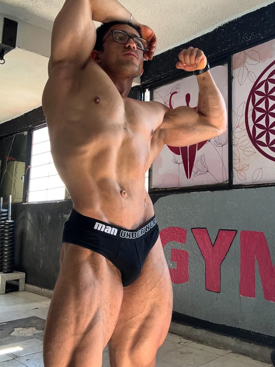 MuscleProjectMx's tweet photo. Tremendo físico 
Grande y con forma https://t.co/dbL6qXzSkK