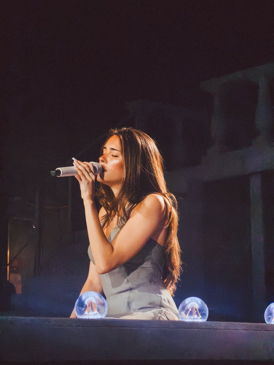 hawyeehoran's tweet photo. @madisonbeerhq Last night was everything and more!! I couldn’t stop crying!! #Atlantalockettour https://t.co/qrTyYk5ZgN