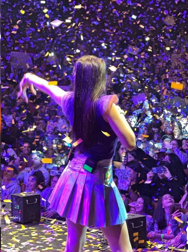 LynitaPlus's tweet photo. #LYNA : Concierto OFICIAL 2027 en el MOVISTAR ARENA (Argentina). https://t.co/MgIaQjbq4y