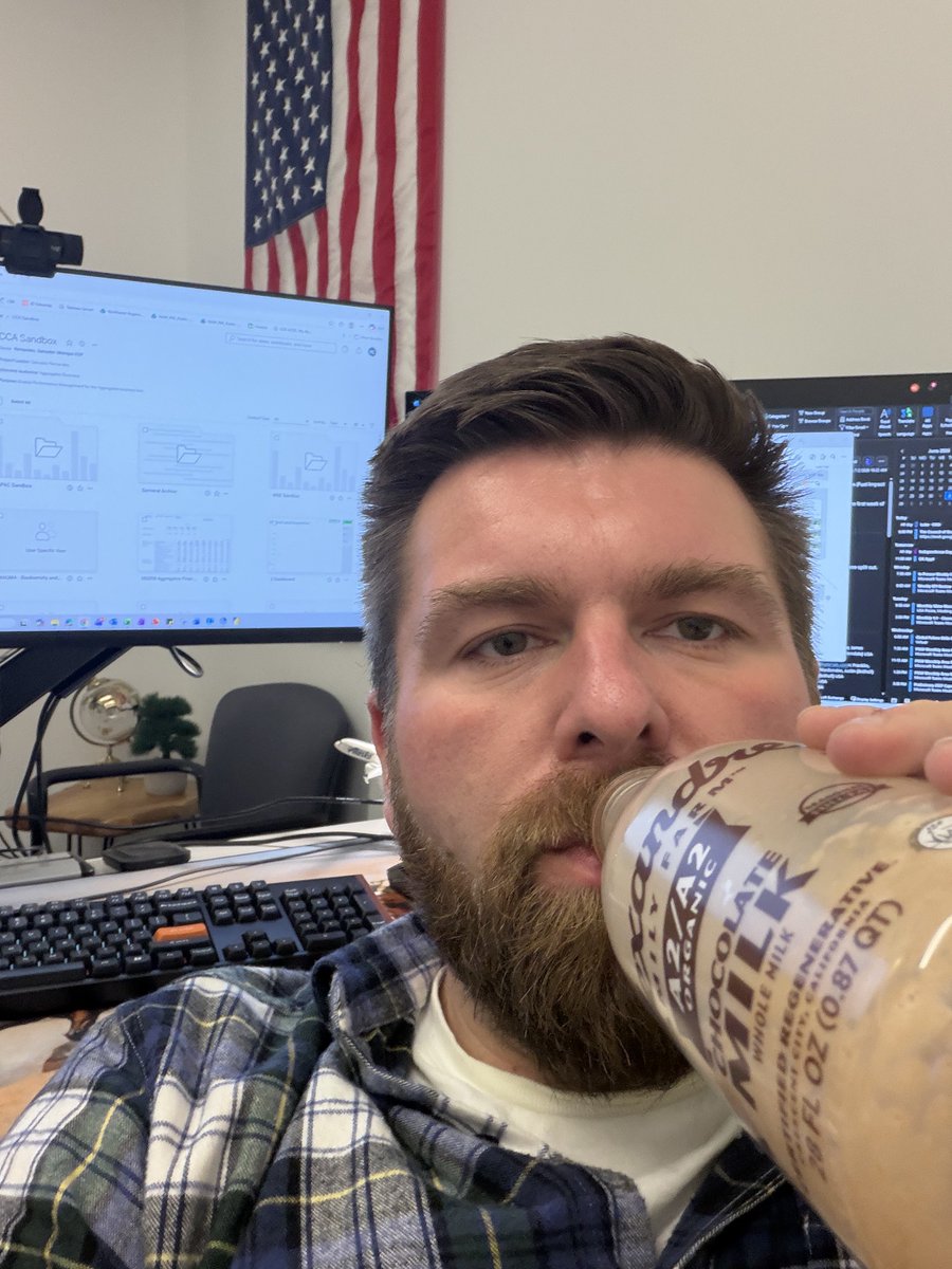 Chadson's tweet photo. If u have the data I am coming for ur ass https://t.co/WoHV137vJV