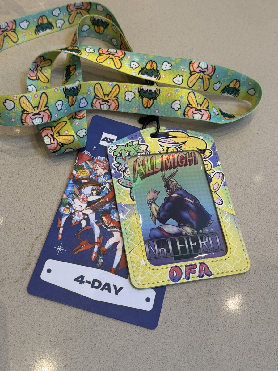 ravenstaag_'s tweet photo. ax day 1 ita bag + badge!! https://t.co/6Ht0n4DNdC