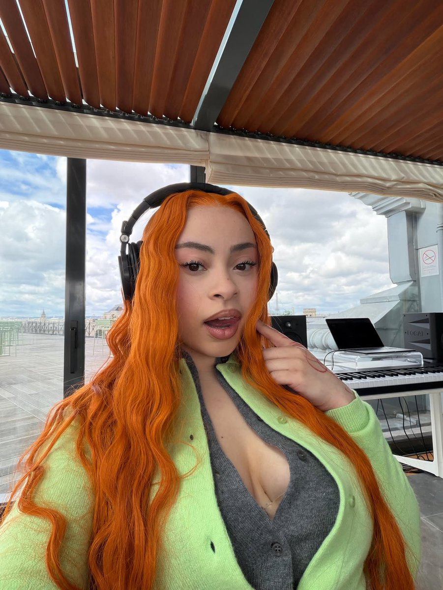 rosadita’s corazón ᥫ᭡ tweet media