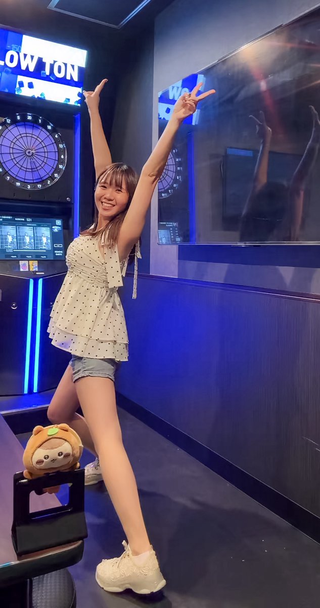 zookichiiiii's tweet photo. 2026.7.2( 𝚃𝚑𝚞 ) 📍Tiktok &amp; YouTube

見ている視聴者をどんどんダーツの魅力に引き込んでいく おちょね🎯

たくさん投げて、たくさん話して
楽しかった(≧∇≦)(≧∇≦)(≧∇≦)

このまま行くと今年中にMyダーツを買いそうな勢いだ🎯🤣

 #ちょねさゆ  #ちょね配信 https://t.co/QvbW3LT6QS