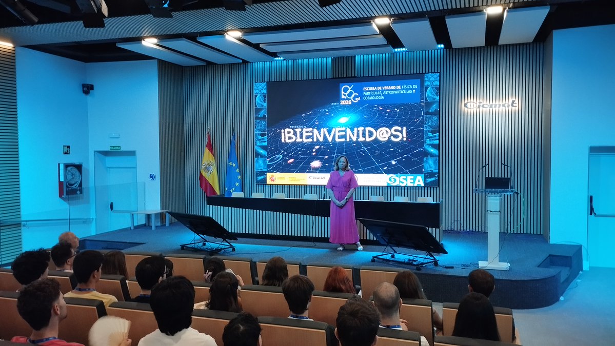 cfp_Ciemat's tweet photo. ¡Ya en marcha la 6ª edición de nuestra Escuela de Verano #Phy6cool!
Durante la próxima semana y media, 33 participantes se sumergirán en el apasionante mundo de la Física Fundamental a través de sesiones teóricas y prácticas, y el contacto directo con investigadores de vanguardia https://t.co/nVrZfuUFol
