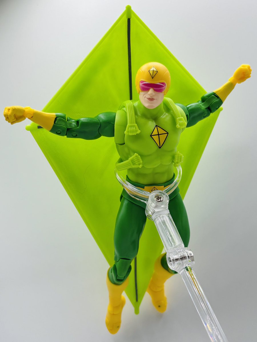 sirpaul64's tweet photo. Kite Man DC McFarlane Platinum Edition Unboxing &amp; Review! https://t.co/GxX7zKk4cg #dc #mcfarlane #kiteman #batman #dccomics @mcfarlanetoys https://t.co/ORYaSgwavO
