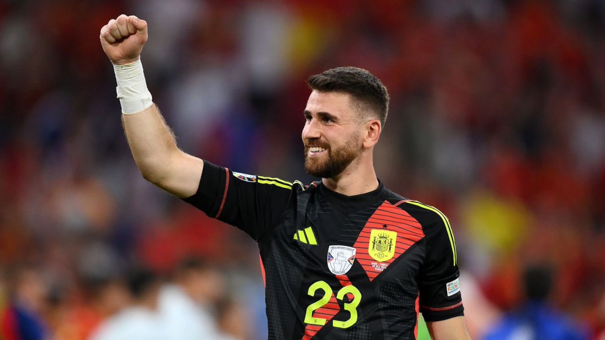 FutSheriff's tweet photo. Unai Simón is now the goalkeeper with the most minutes in World Cup history without conceding a single goal 

History 👏🏻👏🏻 https://t.co/ye22uaU9z0