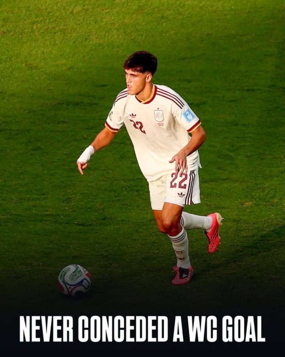 bagofnuts_'s tweet photo. 4 games
0 goals conceded

Life without Hansi flick’s narcissistic high line https://t.co/BTXdLT52TV