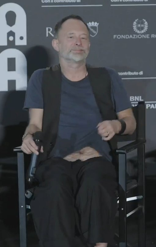 gluedout's tweet photo. he's so happy to show off his stomach https://t.co/EDX9aIgO7u