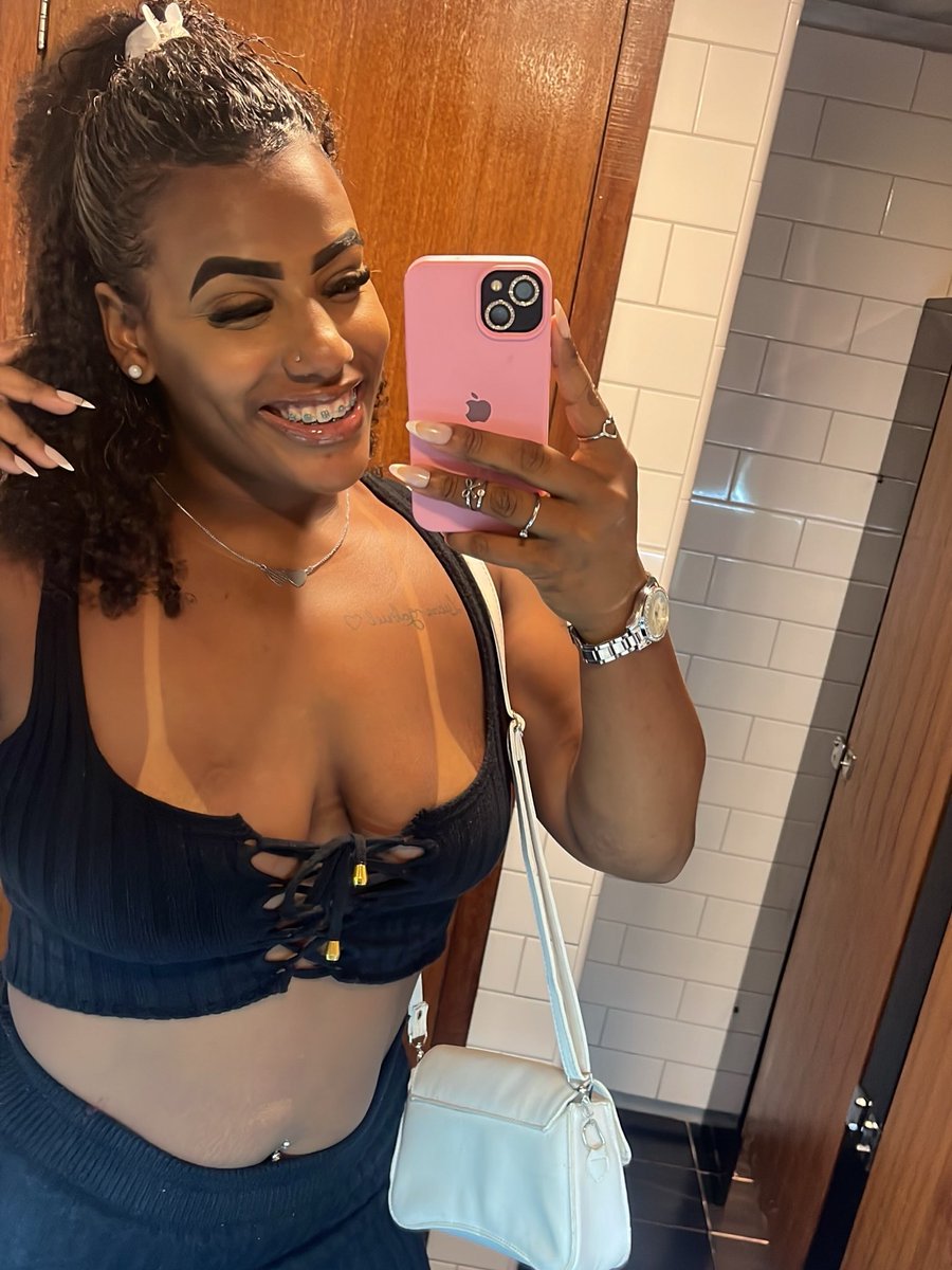biany_santos79's tweet photo. 🥰 https://t.co/aMzWSP3umt