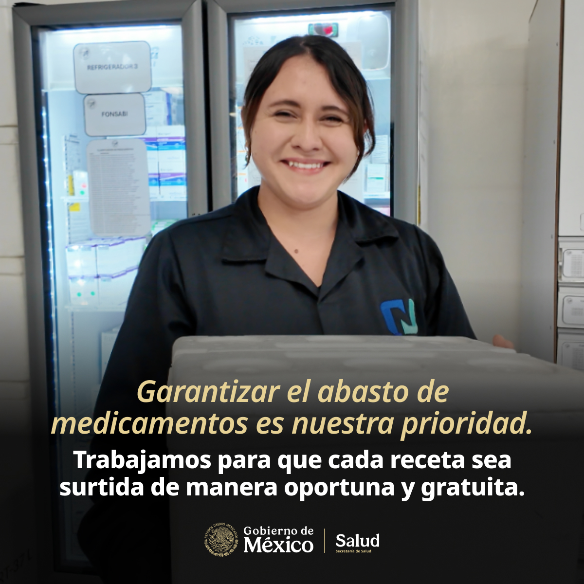 SSalud_mx's tweet photo. 💊 Garantizar el #AbastoDeMedicamentos significa que las y los pacientes puedan recibir sus tratamientos de manera oportuna, gratuita y sin interrupciones.

En el Gobierno de México seguimos fortaleciendo el acceso a la salud para todas y todos. 🏥 🇲🇽

#SaludSinPrivilegios
#LaHonestidadDaResultados  🇲🇽