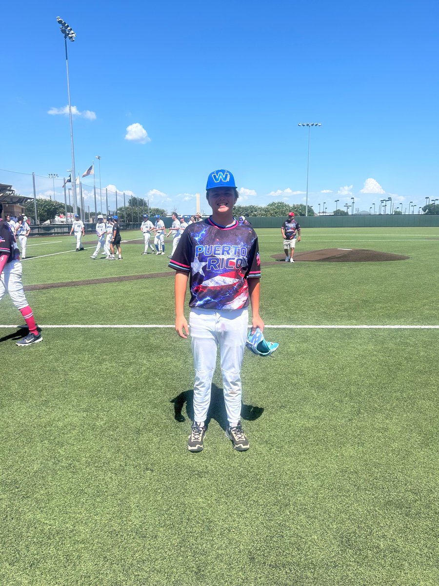 FiveToolTexas's tweet photo. F: Puerto Rico Outlaws 9, RC Prospects 17/18 3 
PoG: Ethan Burgoon 7 IP, 4H, ER, 7K | 1-3, RBI https://t.co/URjkUzXU8R