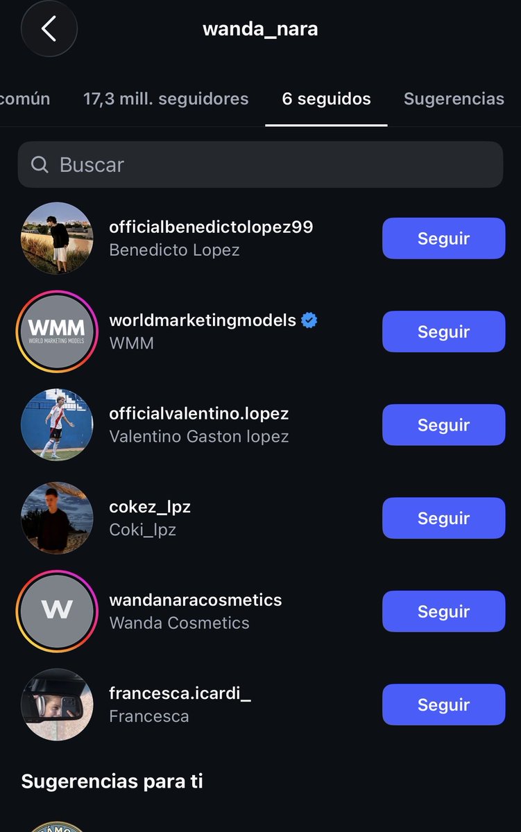 Florki58's tweet photo. Con qué seriedad habla de las negociaciones de su ex pareja, padre de sus hijos, diciendo “yo jamás lo dejé sin club” cuando lo sacaron del Inter de Milán y la selección argentina por culpa de ella y literal hoy en día es esto y lo ven sus hijos y compañeritos de escuela https://t.co/DJUGQgBmNH