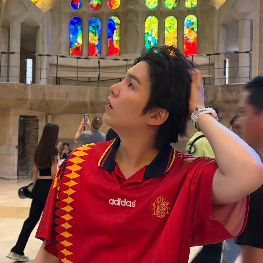 yoongixiee's tweet photo. he doesn't know it but he's my boyfriend https://t.co/u36EtvQWDV