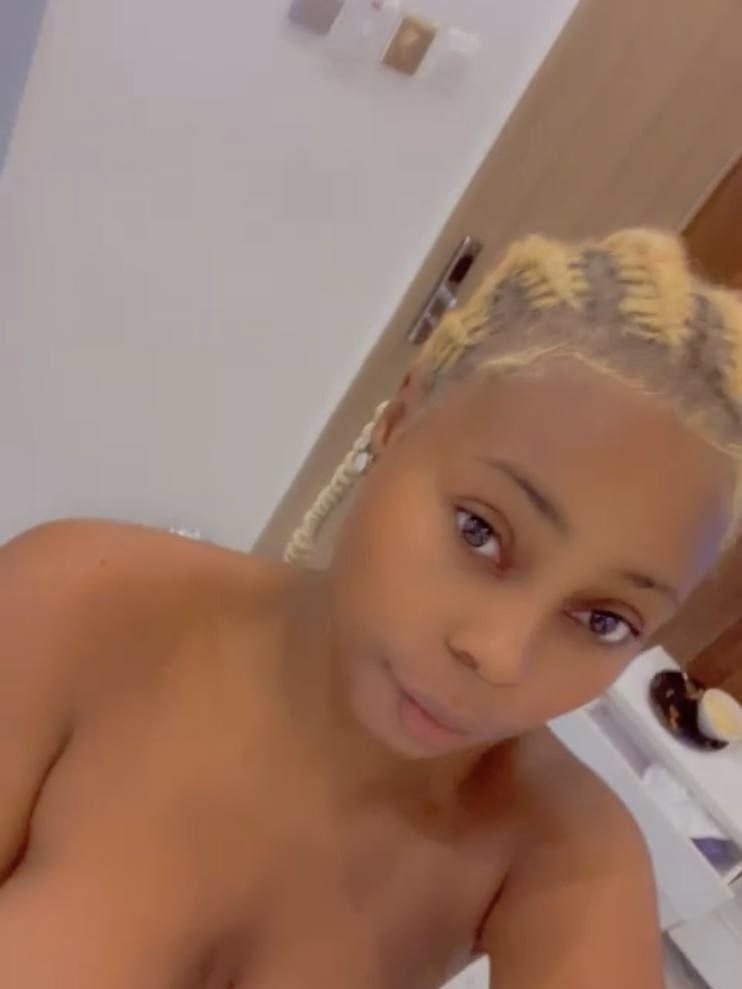 ASmithkean90809's tweet photo. MASTER VICTORIA  HERE AGAIN 
TODAY I PIMPED OUT MY PERSONAL  SISSY MAID FOR 400 DOLLARS .MY LOVELY  FOLLOWERS  PLEASE IN THE COMMENT SECTION TELL ME IF I SHOULD KEEP SELLING HIS PINK PUSSY TO THE BLACK COMMUNITY ♠️❤️🤑🤑🤑🤑🤑 https://t.co/cpDWan7GQv