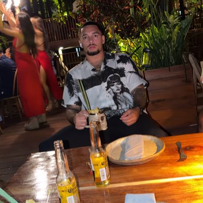 jacurt_X's tweet photo. #NewProfilePic https://t.co/MIritp1J96
