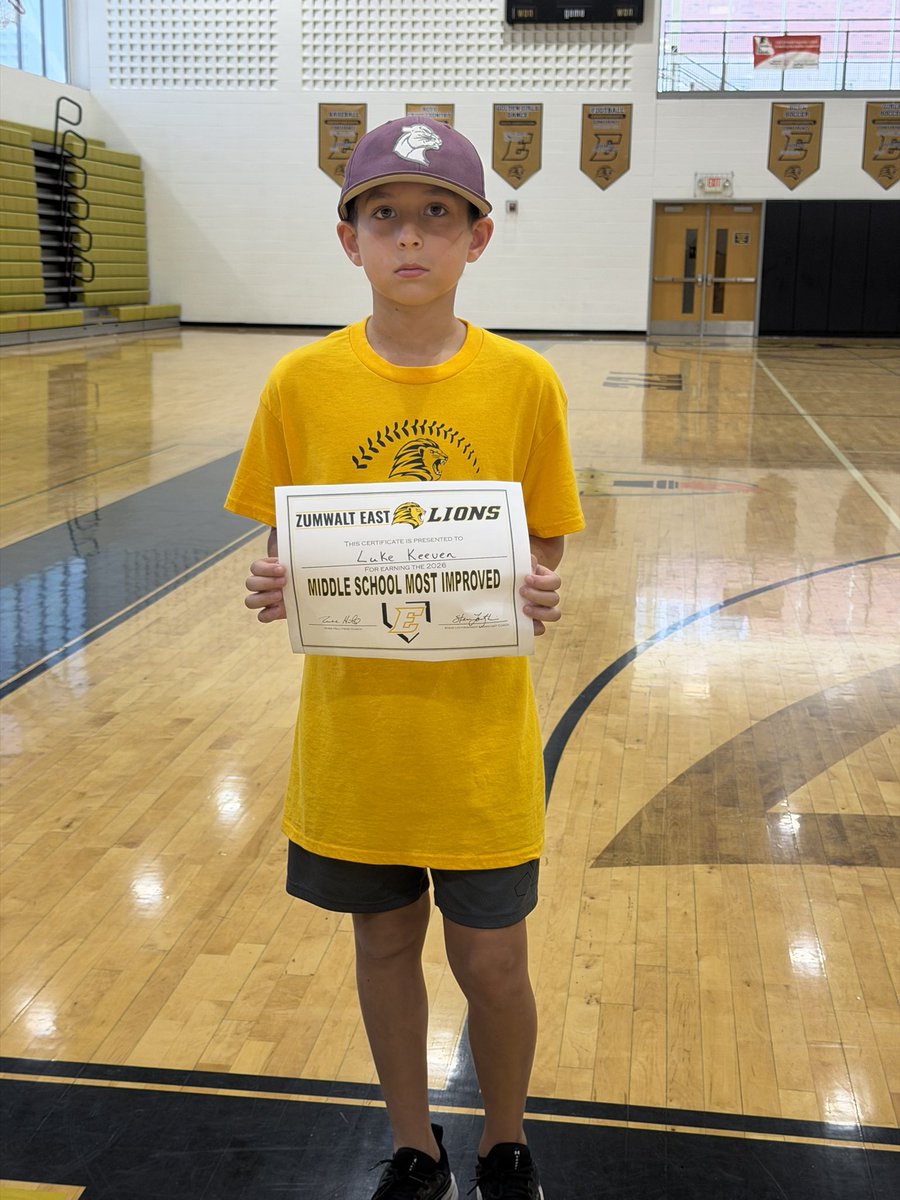 FZE_Baseball's tweet photo. Middle School Most Improved Player:  Luke Keeven https://t.co/jQyCCWAGnl