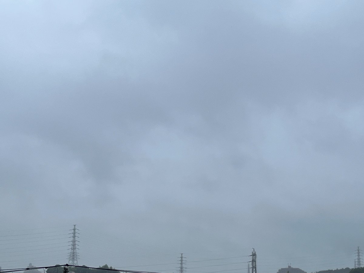 tekutekucha's tweet photo. いまそら〜

おはようございます😌　
霧雨の降る朝です。。

#ｲﾏｿﾗ https://t.co/MA60y7WAll