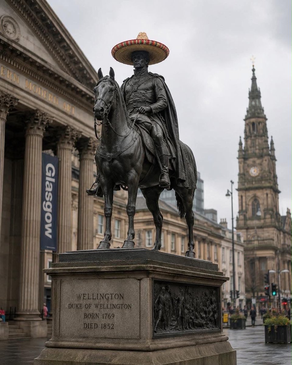 blackfordian1's tweet photo. Glasgow prepares for the Mexico 🇲🇽 v England tie. https://t.co/XJxOWLUfVF