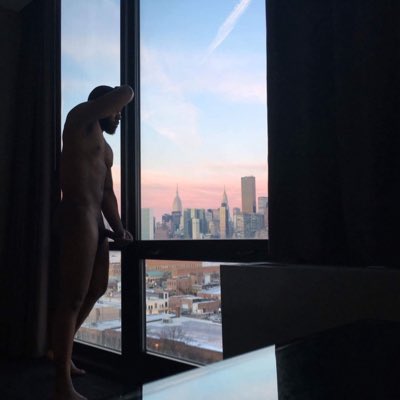 Mypleasuretouch's tweet photo. #NewProfilePic https://t.co/JvUaI5DipR