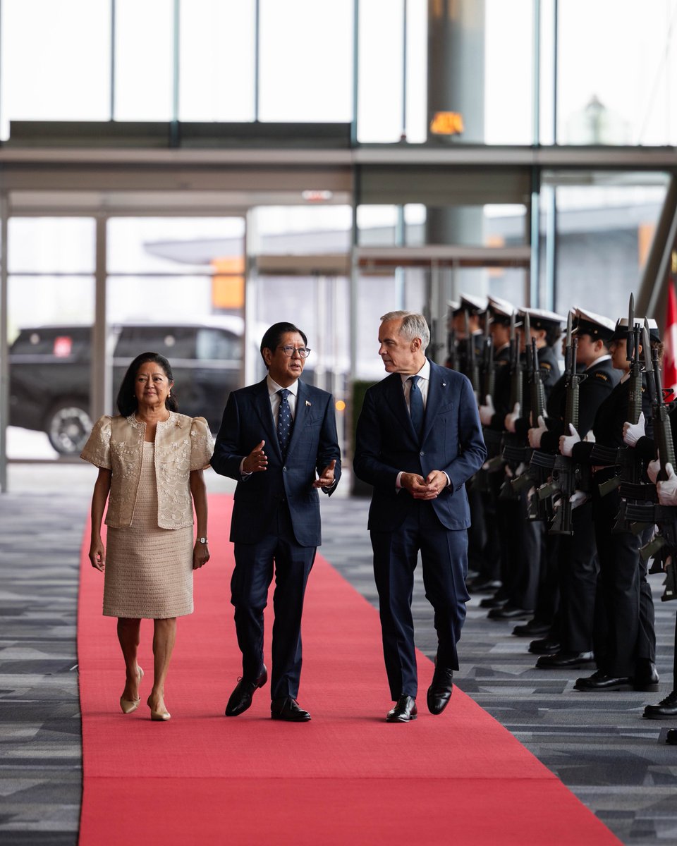 MarkJCarney's tweet photo. Canada is negotiating a new free trade agreement with the Philippines.

That will more than double our trade with a growing market of more than 100 million people. It will create massive new opportunities for Canadian companies and workers in sectors like agriculture and forestry.

Today, I welcomed President Marcos Jr. to Vancouver, as we work to unlock new opportunities between our countries.