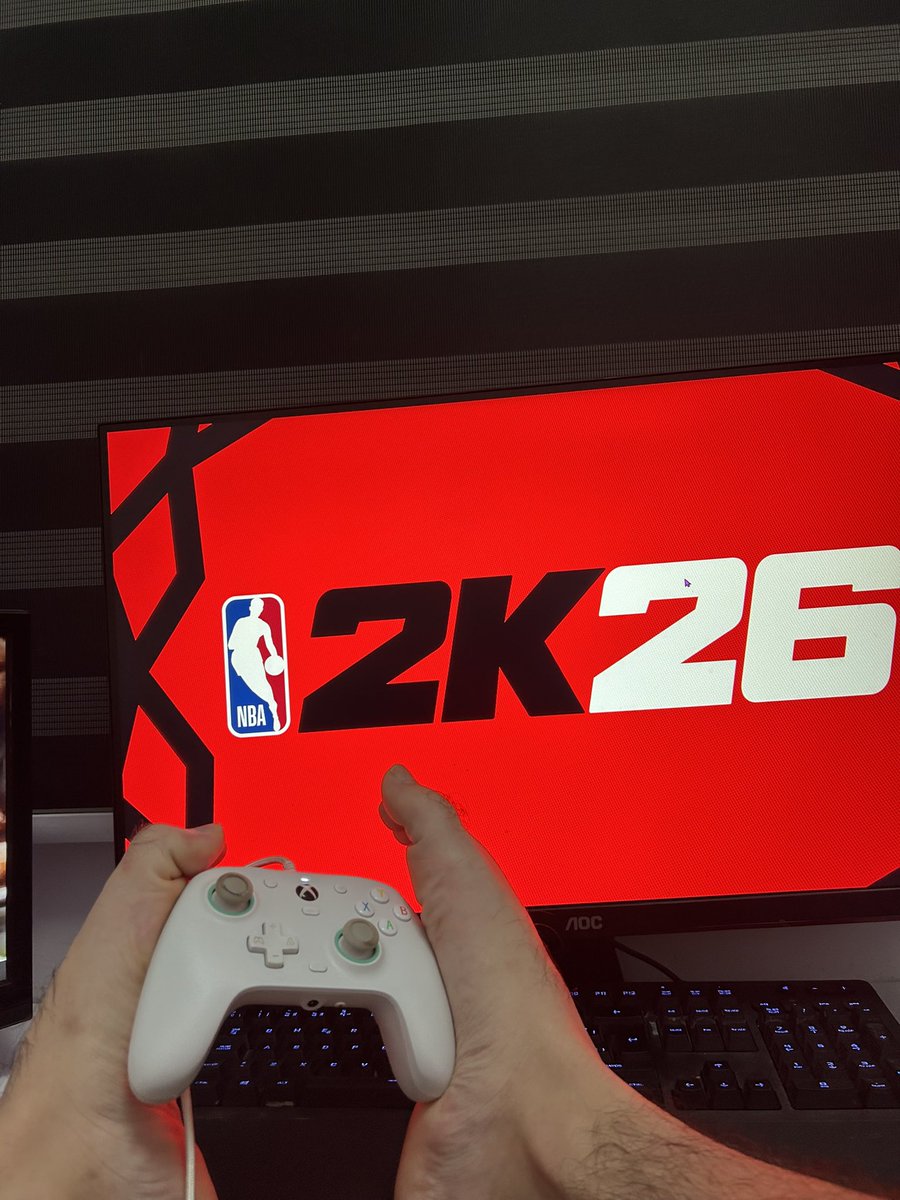 virginmaster777's tweet photo. quien un 2k https://t.co/OGh6tSvHa5
