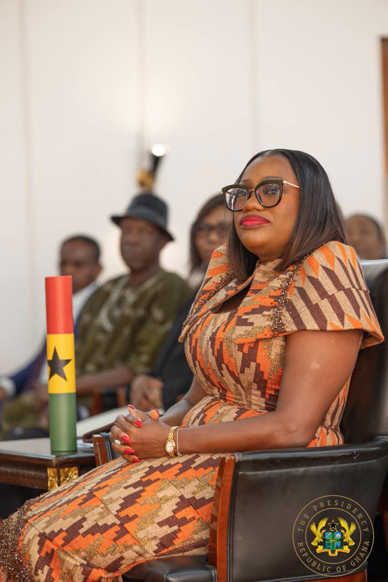 Bridget_Otoo's tweet photo. H. E @JDMahama has reaffirmed the importance of accountability and strong institutions in advancing Ghana’s development. Speaking at the swearing-in of the new Auditor-General, Dr. Pamela Graham, the President said prudent public financial management, integrity, and efficiency are essential to sustaining economic recovery and national development. He also stressed that audit reports should serve as practical tools for strengthening governance, improving internal controls, and eliminating waste.

#MahamaThePresident