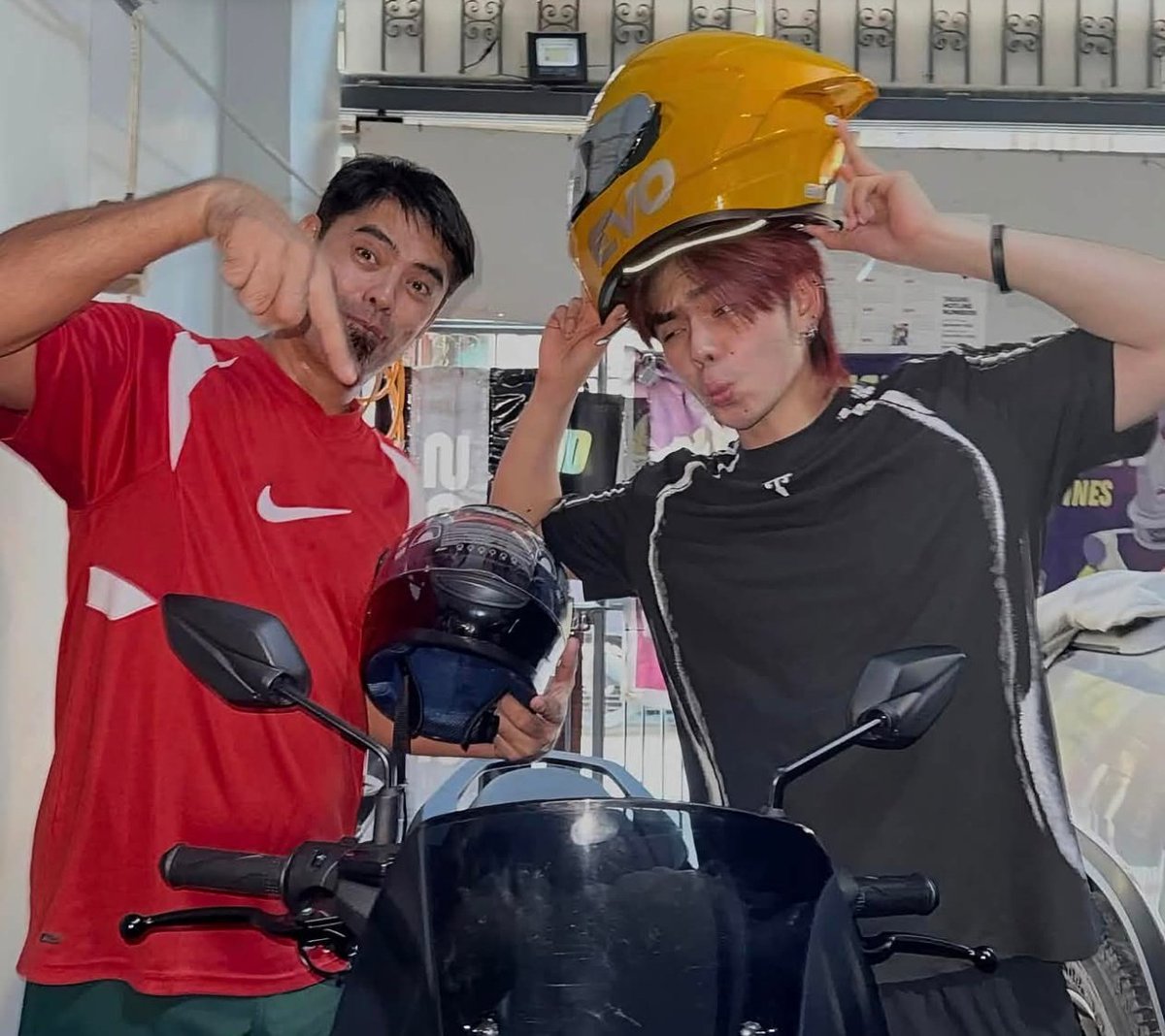 ONIC PHのJG K1ngKongがパパにバイクをプレゼントした、というお話