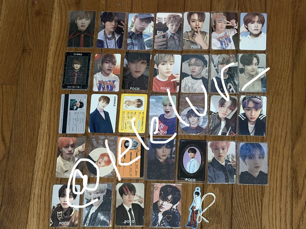 chenles_moth's tweet photo. Sadly after many years i’ve decided to drop my Chenle collection 🥲!!

$500 INCLUDING shipping, I also have plenty of albums I can add if you’re willing to pay shipping so just feel free to DM me!

All proofs are on my ig, @ lelelvr_ https://t.co/mjZywoppkj