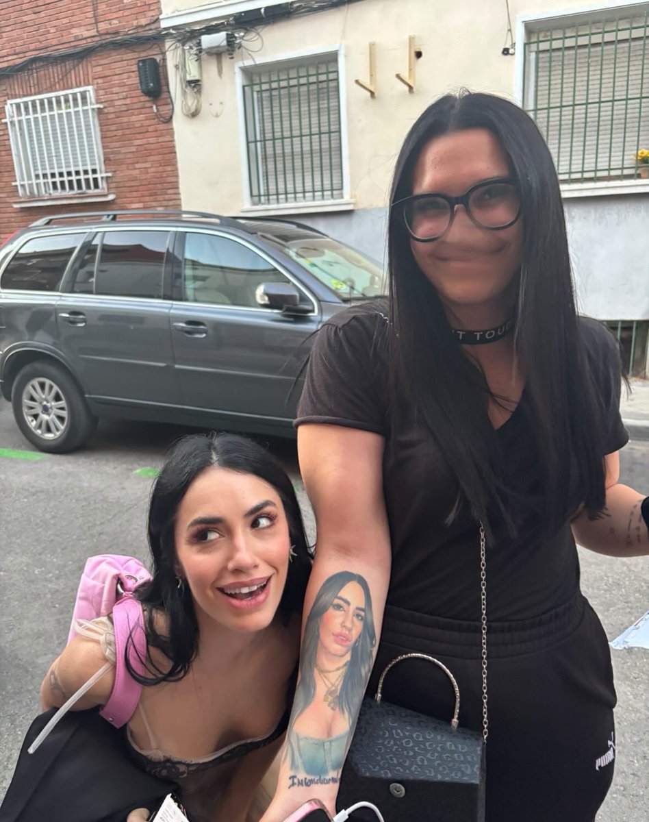 CandeftDudu's tweet photo. Gracias Lali, por regalar tanto en cada ratito. Tu tiempo, tu cariño y tu forma de estar hacen una diferencia enorme. Hay personas que dejan huellas sin buscarlo y vos sos una de ellas.🤍 https://t.co/9B8irLNatx