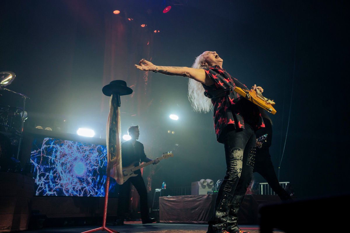 Johnnyvanzantzd's tweet photo. Johnny's got the flag. Rickey's got the riff. Michael's got the beat. Swipe through - this is what Skynyrd looks like, y'all.🤟
Double Trouble's one month away...link in bio for tickets https://t.co/VZbF1Mt2K7