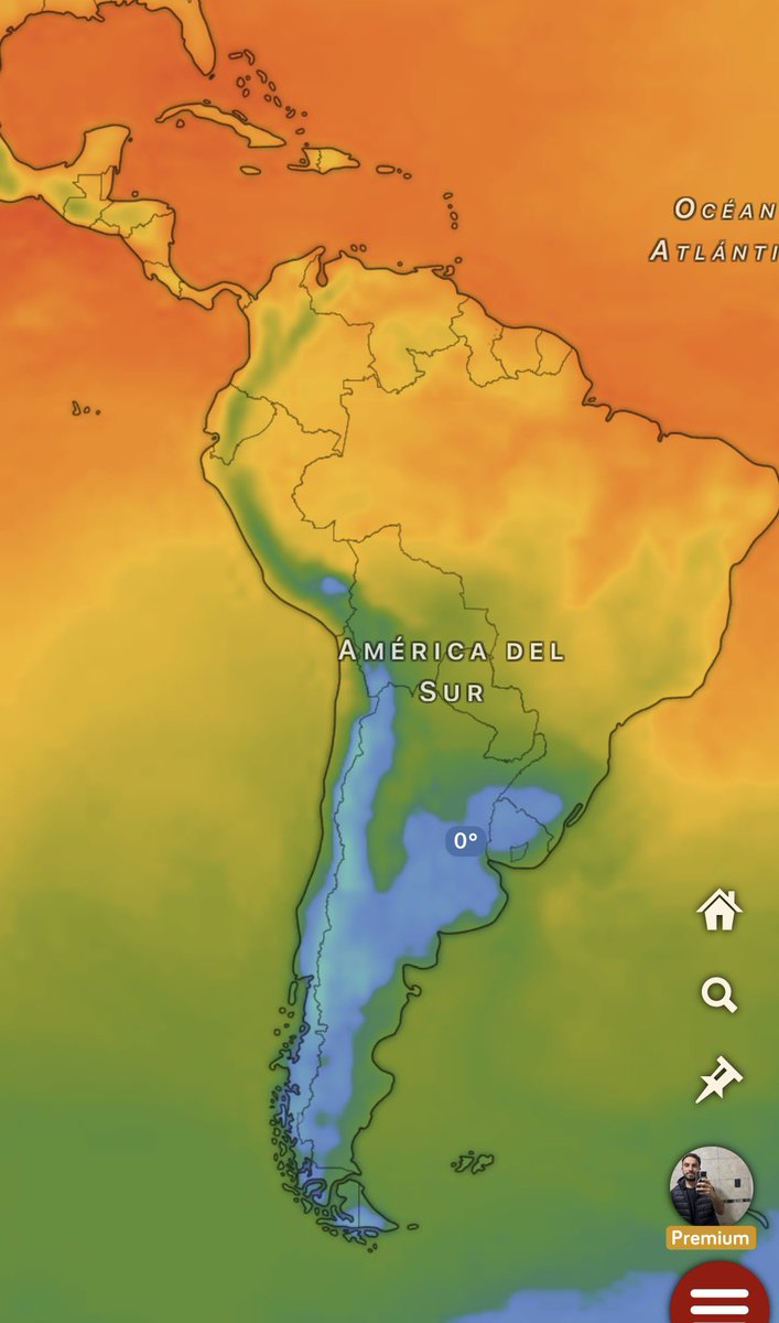 Luciano434's tweet photo. A cuidarse que mañana se espera un día con muchísimo frío en nuestra zona y gran parte de Argentina. 

-4 en Rosario 🥶 😨 

*Tenemos advertencia del Servicio Meteorológico por temperaturas extremas por frío 

Nunca me harán odiarte invierno 🤓 https://t.co/AcjgQjKqPG