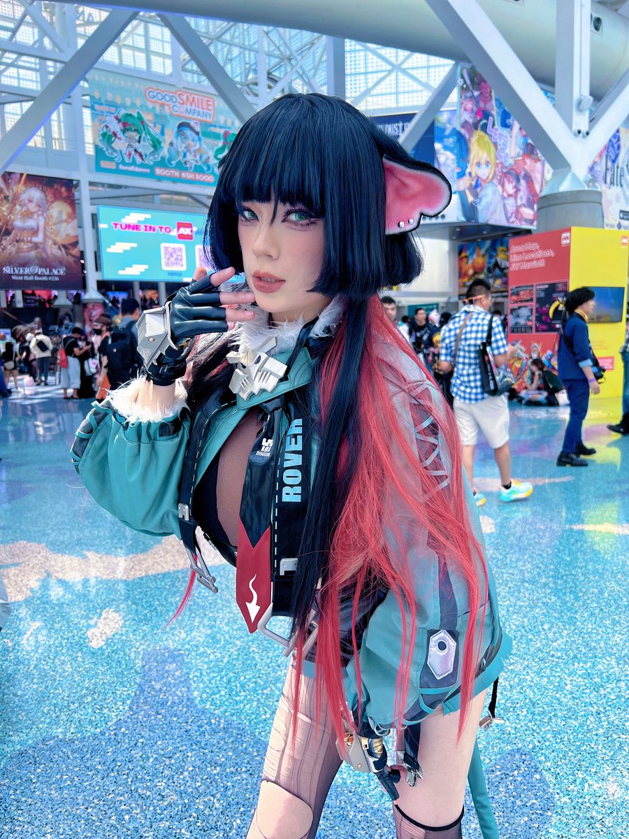 ur_malibare's tweet photo. I SWEATY RAT 
#animeexpo https://t.co/q19EEHb629